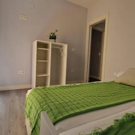 Imeda Piedra Santa Apartment Granada
