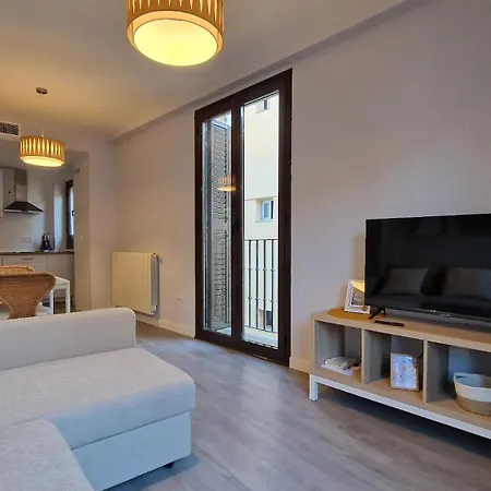 Imeda Piedra Santa Apartment *